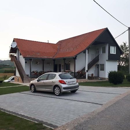 Guesthouse Andja Smoljanac Exteriör bild