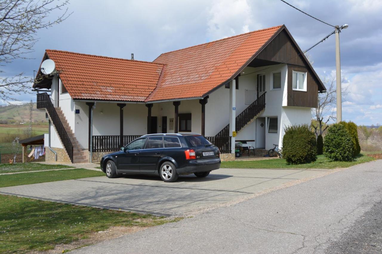 Guesthouse Andja Smoljanac Exteriör bild